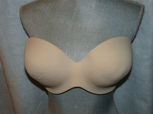 NWOT Ambrielle 36DD Everyday Convertible Strapless Beige Bra 123257