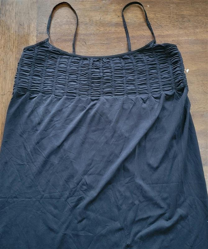 NWOT Last Tango M/L Black Scoop Neck Ruched Seamless Dress 123357