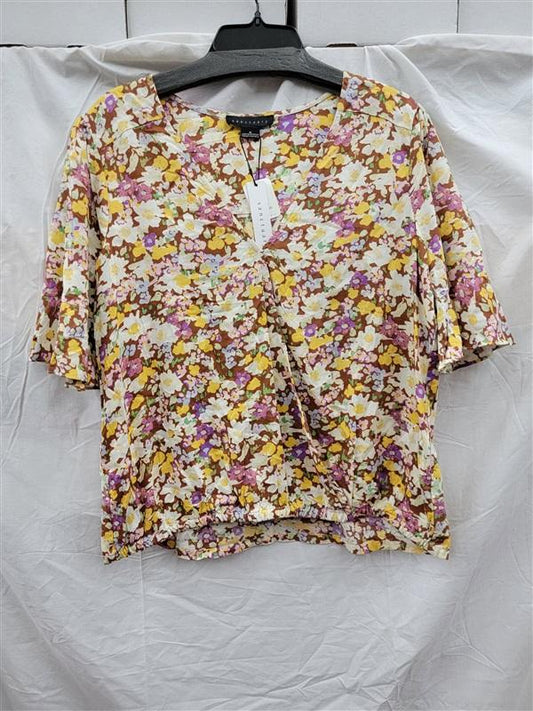 NWT Sanctuary M Floral V Neck Surplice Short Sleeve Floral Top 123362