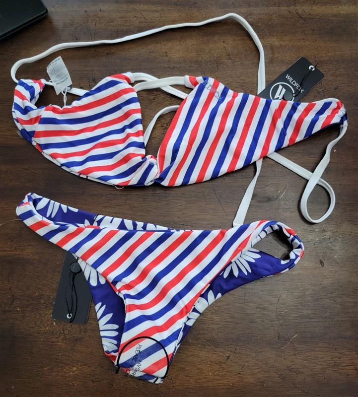 NWT Wildfox Reversible Daisy & Stripe Bikini Swim Set 123467