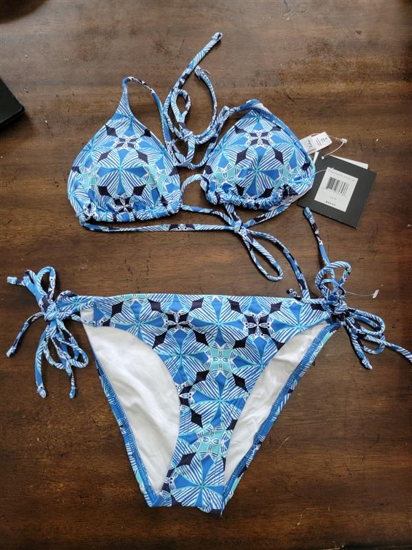 NWT Echo M Geometric Bikini Halter Top & Tie Side Bottom Blue White 123645