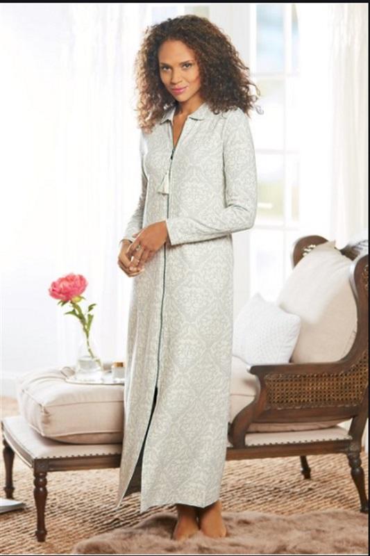 NWOT Soft Surroundings PXS Chamonix Zip Robe Gray Ivory Zip UP Robe 123697