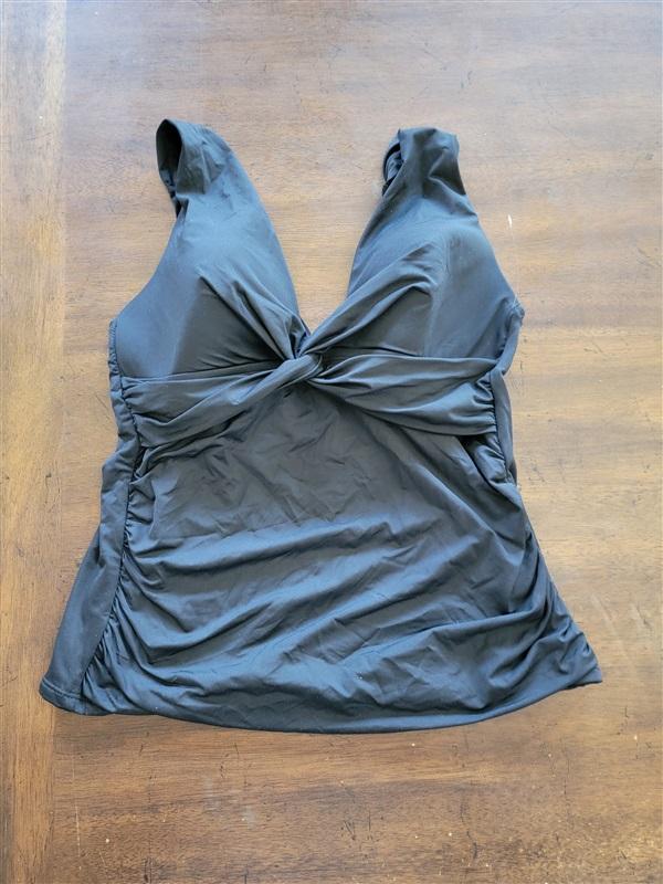 NWOT La Blanca SZ 6 Island Goddess Black Tie Back Tankini Swim Top 123719
