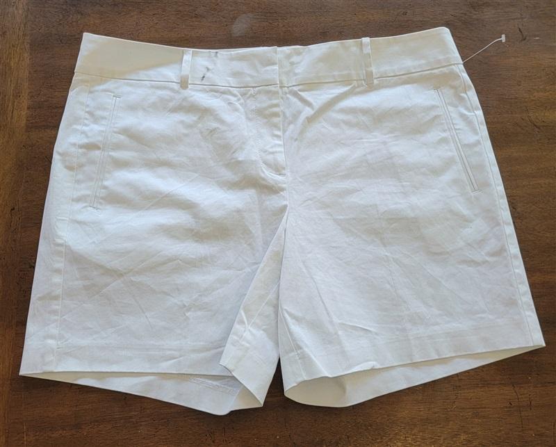 NWOTD Ann Taylor 14 The Devin City Shorts White 123725
