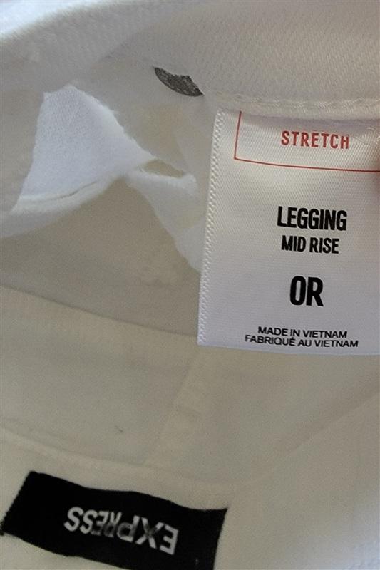 NWOTD Express 0R Mid Rise Stretch Legging White Jeans 123770