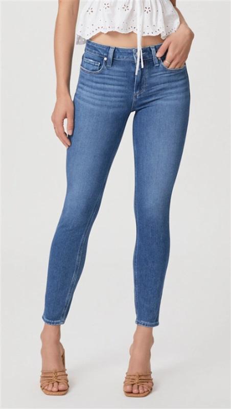 NWOT PAIGE Verdugo 26 Ankle Black 5 Pocket Jeans 124159