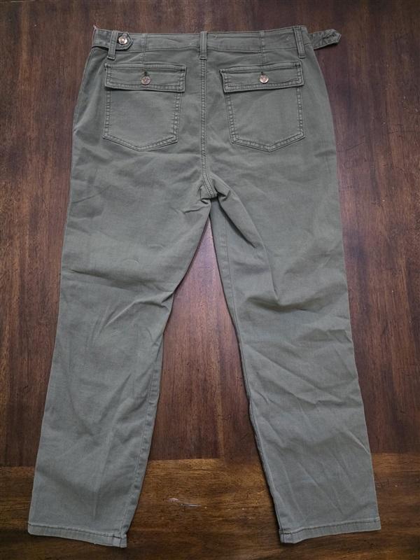 NWOT Pistola 30 Mara Straight Leg High Waist Capri Pant Olive Green 124191