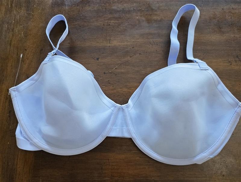 NWOT CUUP 36F The Demi Modern T Shirt Black Bra 124356