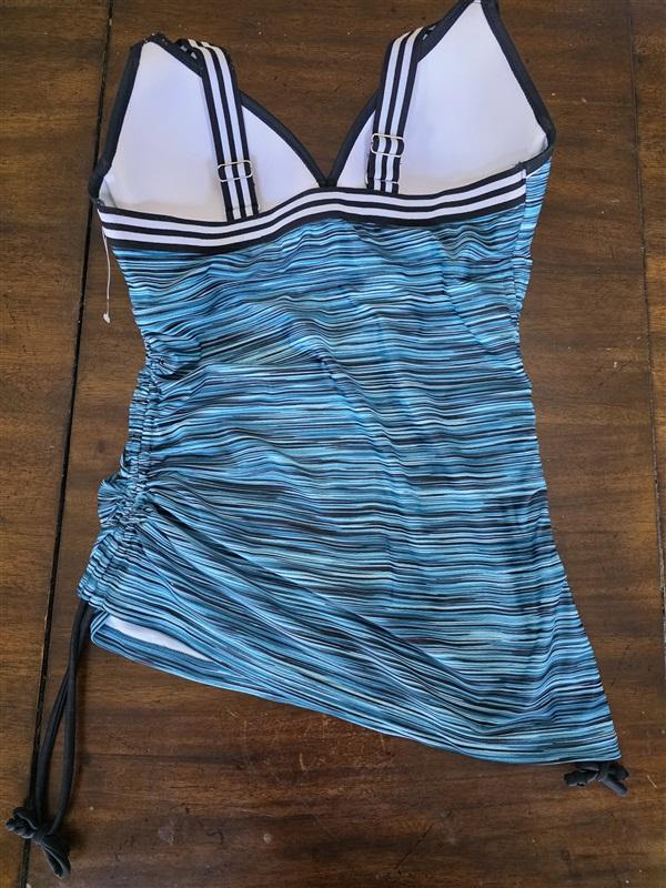 NWT Free Country Striped M Blue Underwired Ruched Tankini Swim Top 124561