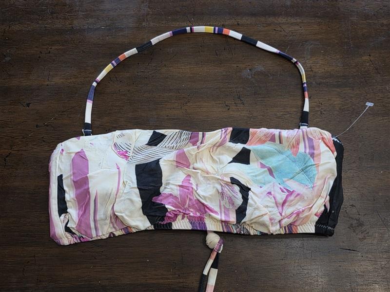 NWOT Trina Turk 8 Floral Tropical Leaf Bandeau Bikini Swim Top 124644