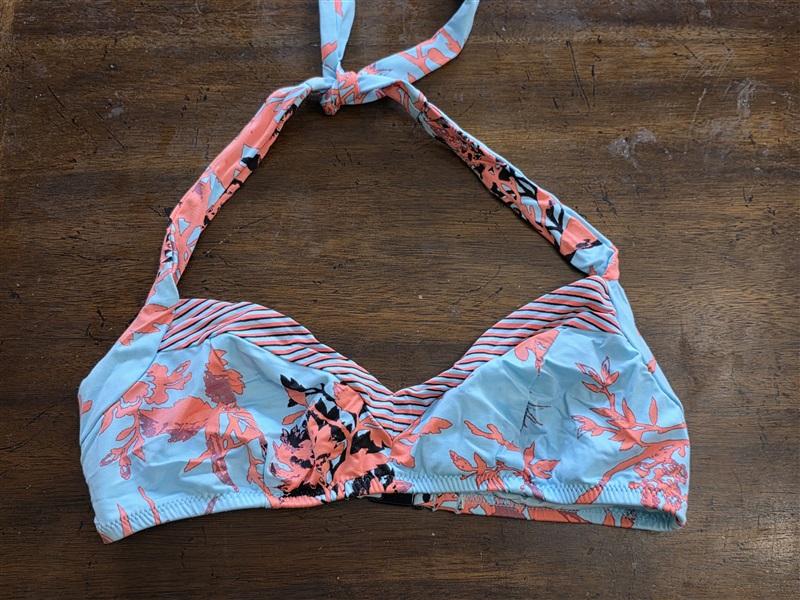 NWOT Nanette Lepore M Blue Coral Heartbreaker Bikini Swim Top 124672