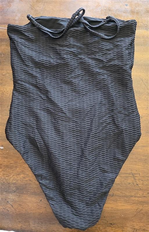 NWOTD Seafolly 6 USA Medusa Adjust Straps 1PC Swimsuit Black 124678