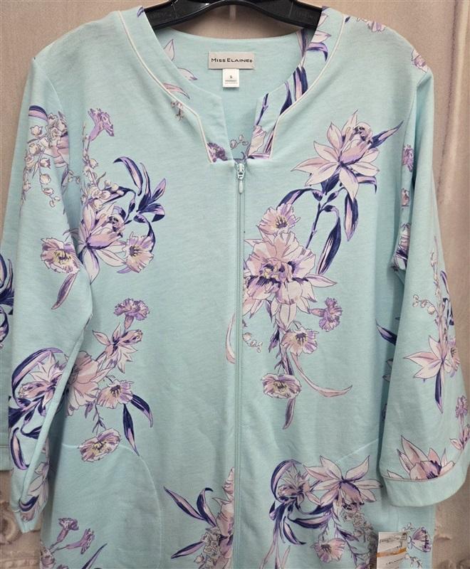 NWT Miss Elaine L Essentials Aqua Bouquet Floral Interlock Robe 124700