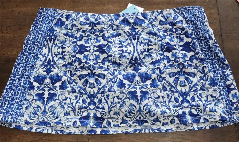 NWT Antonio Melani 8 Blue Floral Medallion Tankin & Swim-Skirt Bottoms 124808
