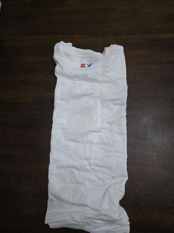 NWOTD Hanes S ComfortBlend Tagless 4 Pack T shirts Undershirt White 124929
