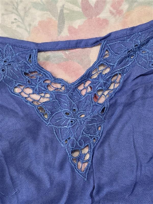 NWOT Tiare Hawaii S/M Blue Lace Resort Wear Top 124977
