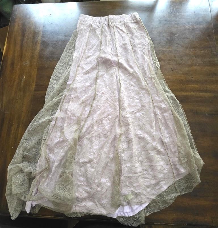 NWT Free People XS SHAPE OF YOU LACE SKIRT Pink 124992