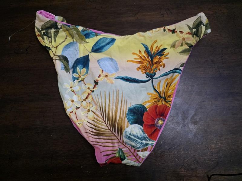 NWT Pilyq OSS M Reversible Knot Bikini Swim Bottom 125009