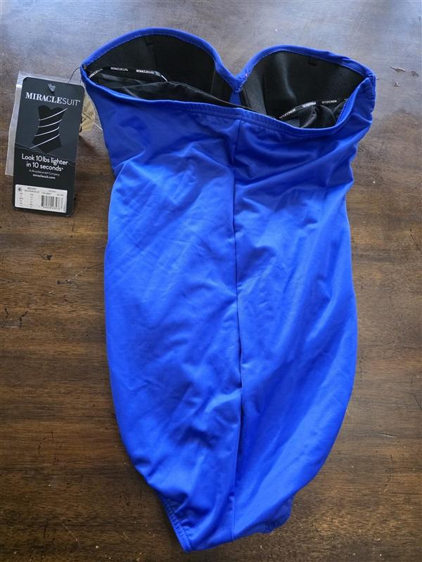 NWT Soma Miraclesuit 8 Rock Solid Madrid Bandeau Swimsuit Blue 125019