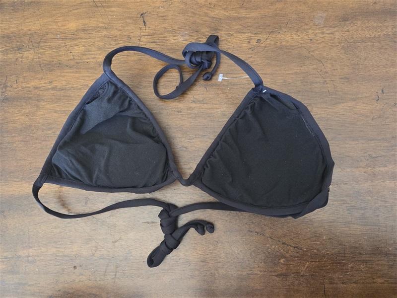 NWOT Calzedonia Colbey Sequin Black on Black Bikini Swim Top 125144