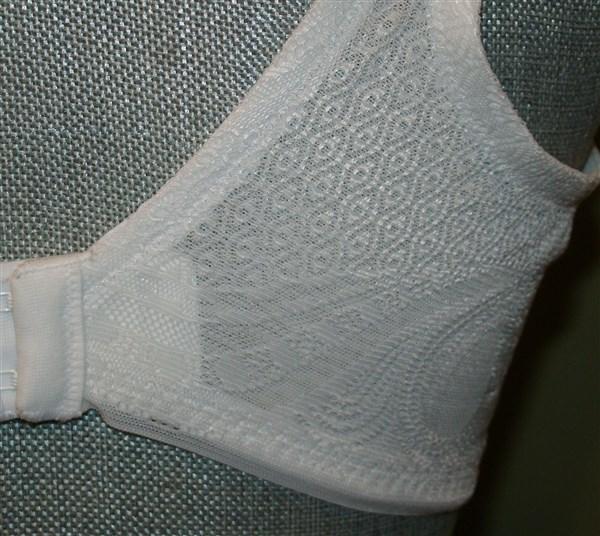 NWT Maidenform 34C Weightless White Comfort Ex Coverage 9621 T-Shirt Bra 125236