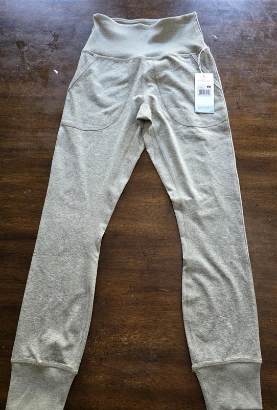 NWT Marika xs Balance Collection Gray Green Pocket Leggings 125283