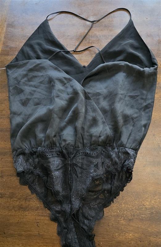NWT Express XS Satin & Lace T Back Bodysuit Black 125285