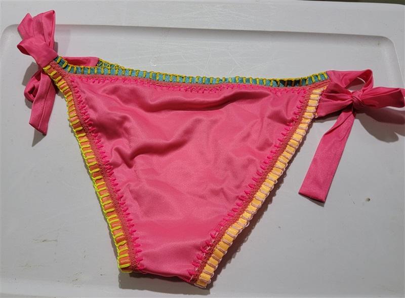 NWT Pilyq Platinum Crochet Trim M Side-Tie Bikini Swim Bottoms Pink 125393