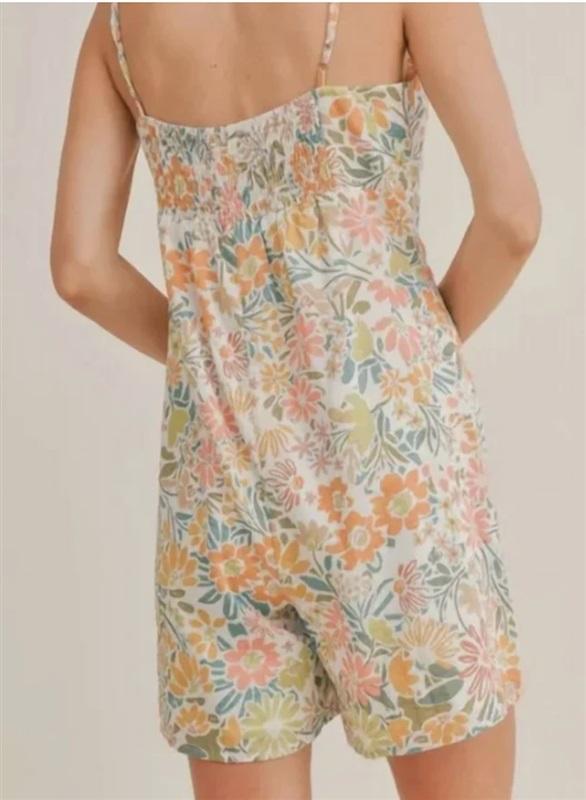 NWOT Sadie & Sage S Dream On Tie Front Romper Floral Boho Chic 125406