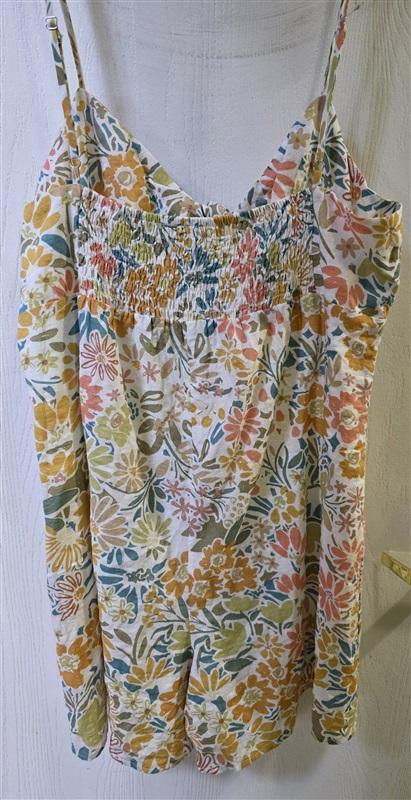 NWOT Sadie & Sage S Dream On Tie Front Romper Floral Boho Chic 125406