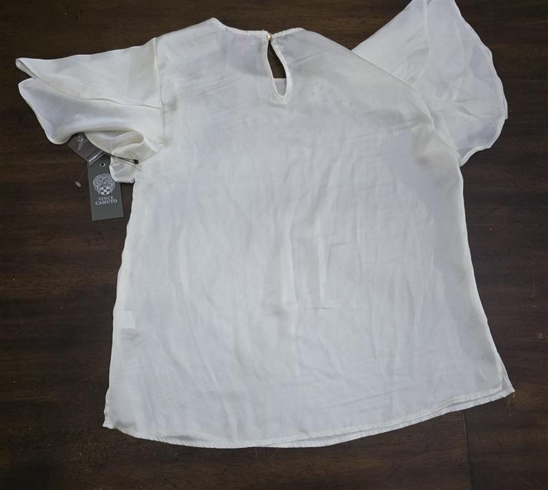 NWT VInce Camuto S Studded Tulip Sleeve Ivory Short Sleeve Top 125419