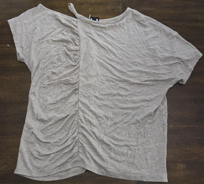 NWOT Heather H by Bordeaux XS Split Gathered T-Shirt Pink Short Sleeve 125486