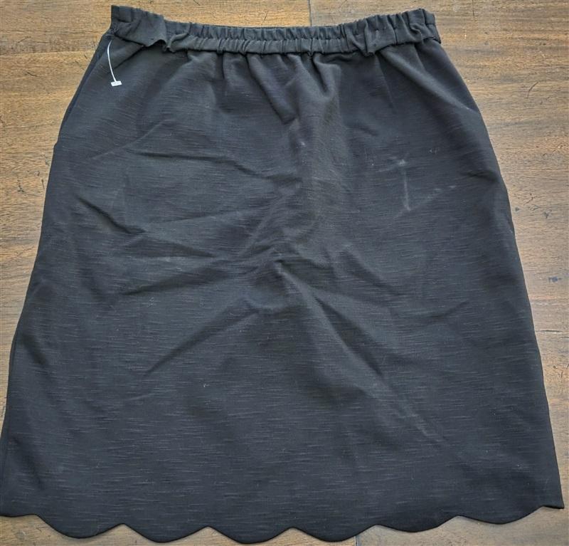 NWTD Skies are Blue S Bernice Scallop Hem Mini Skirt Black 125499
