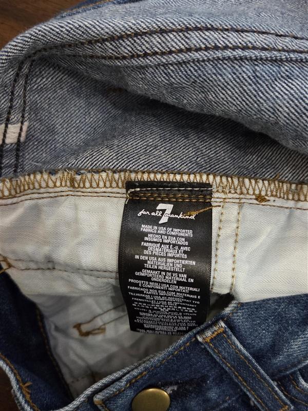 [[Product Title]]
