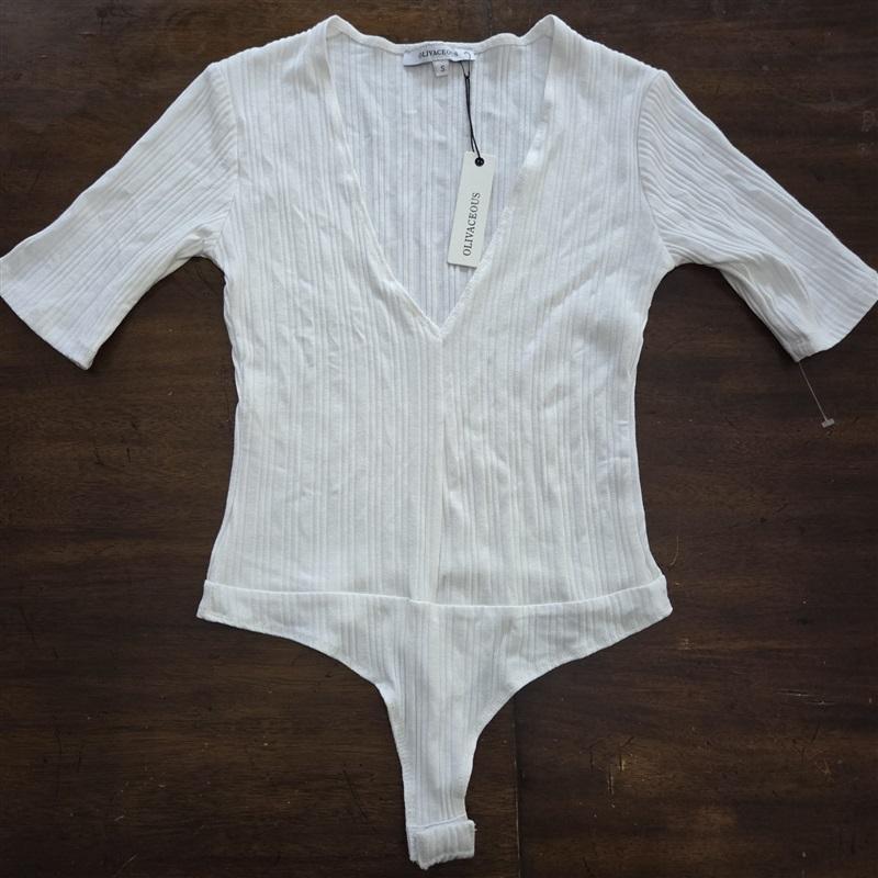 NWT Olivaceous S White Ribbed Knit Deep V-Neck Thong Bodysuit 125512