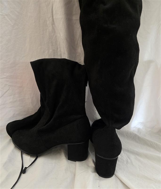 NWOT Fashion to Figure Wide Calf Knee-High Boots Black 125659