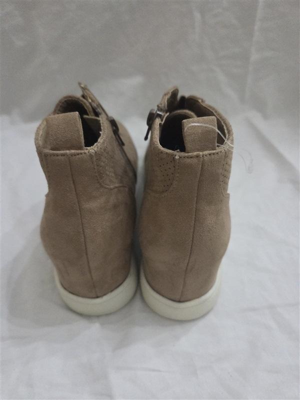 NWOT MIA Girl's Gracey Wedge Sneaker Ankle Booties Faux Suede 125664