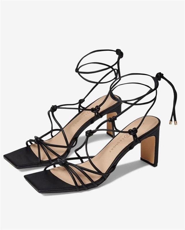 NWOT Chinese Laundry 8.5 Yita Smooth Strappy Heels-Black Sandals 125680