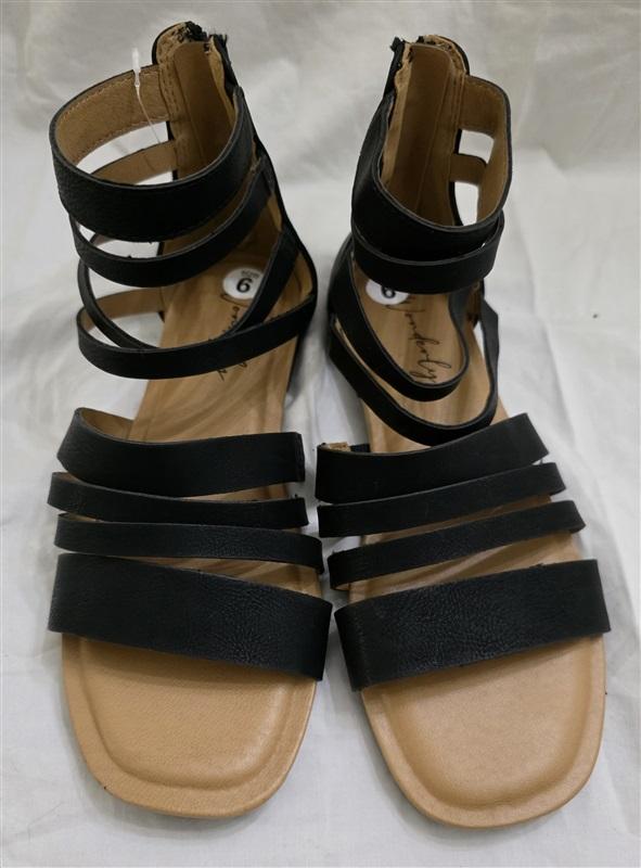 NWOT Wonderly 6 Porsha Gladiator Sandals Black Strappy 125681