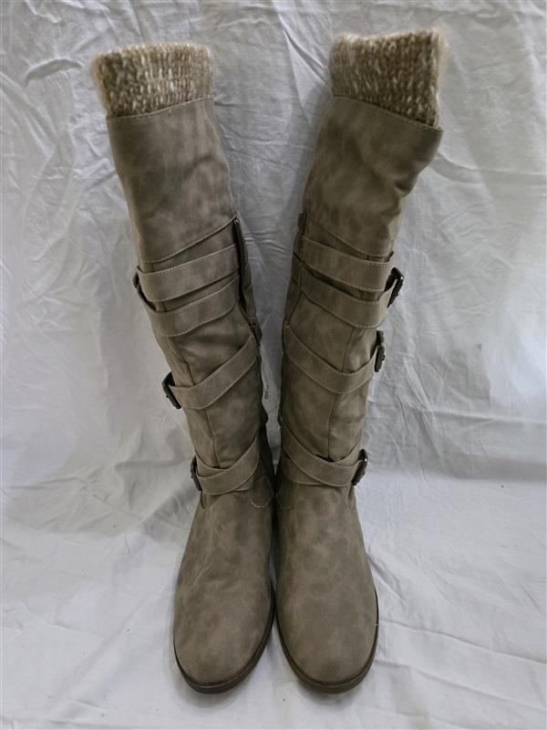 NWOT Just Fab 8 Tamia Taupe Buckle Boots 125693