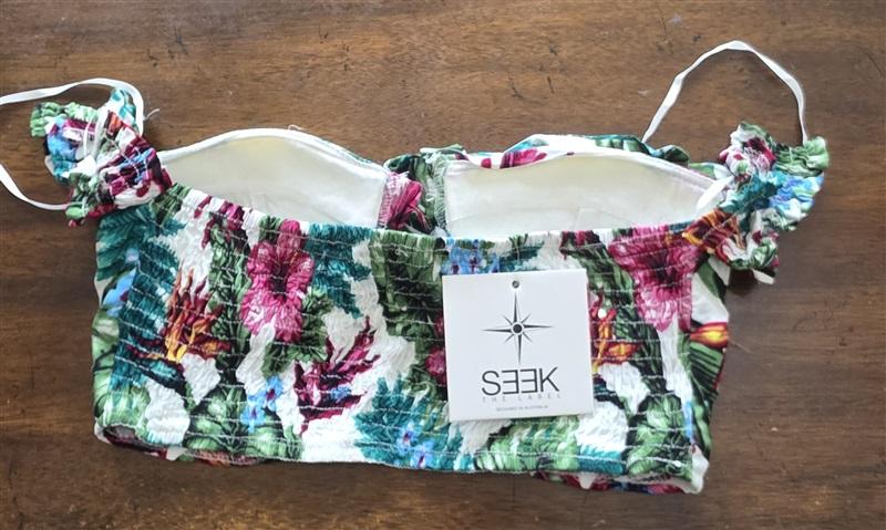 NWT Seek The Label M Tropical Off Shoulder Crop Top Bandeau 125735