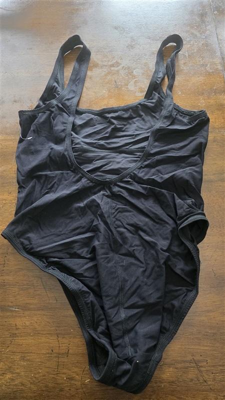 NWOT Robin Piccone 8 1PC Maillot Swimsuit 191212 Black 125739