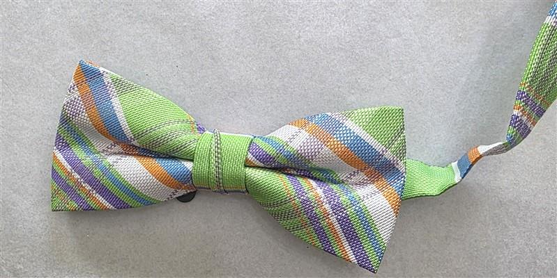 NWT Izod Boy's Pre-Tied Bow Tie Green Plaid Adjustable Classic Style 125777
