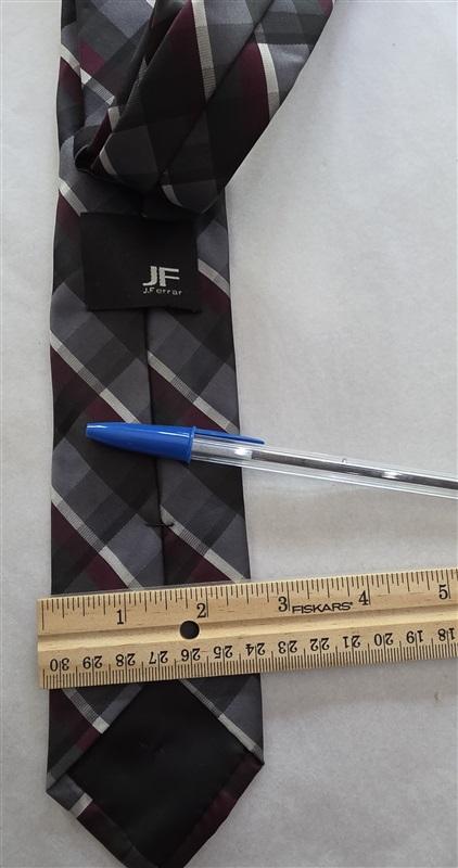 NWOT JF J.Ferrar Black Burgundy Plaid Men's Classic Formal Neck Tie 125793
