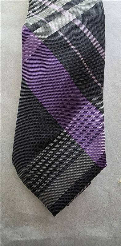 NWOT JF J.Ferrar Purple Gray Silver Plaid Men's Classic Formal Neck Tie 125797