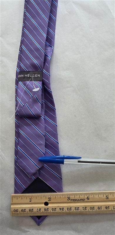NWOT Van Heusen Purple Blue Stripe Men's Neck Tie 125821