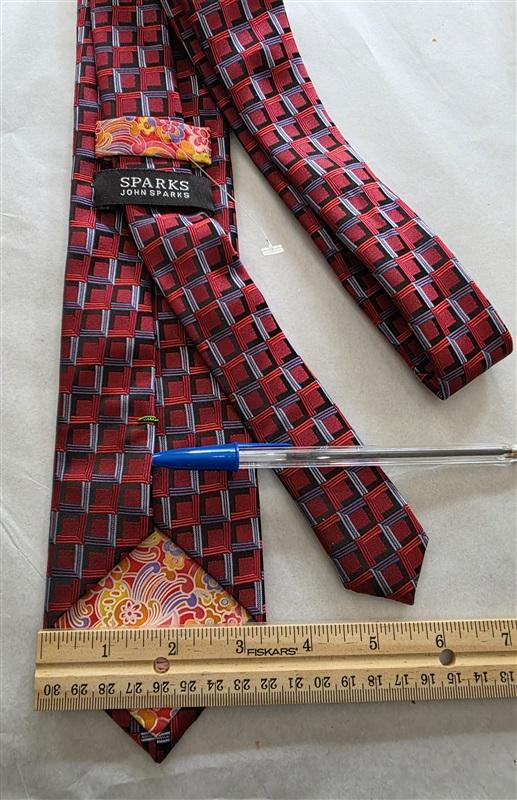 NWT Sparks John Sparks Red Blue Black Geometric Men's Neck Tie 125829