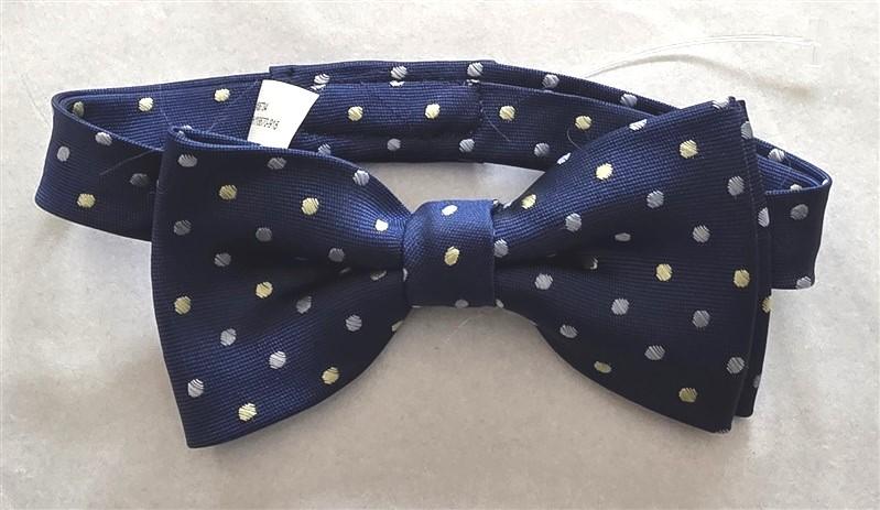 NWOT Izod Boy's Pre-Tied Bow Tie Blue Polka Dot Adjustable Classic Style 125840