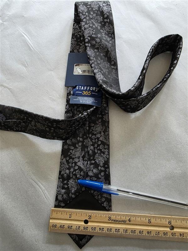 NWT Stafford 365 Black Charcoal Floral Men's Classic Formal Neck Tie 125843