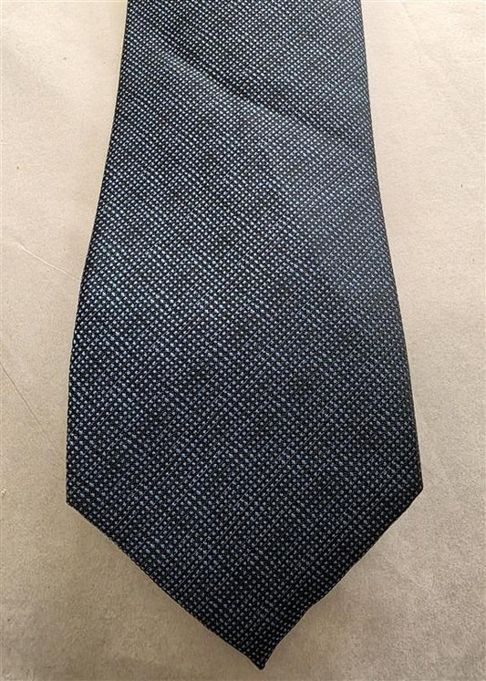 NWOT Van Heusen Blue Black Men's Neck Tie 125844